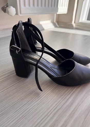 Siyah  Kadın Topuklu Ayakkabı - Görsel 2