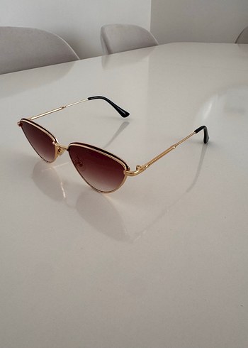 Kadın Güneş Gözlüğü - Görsel 2