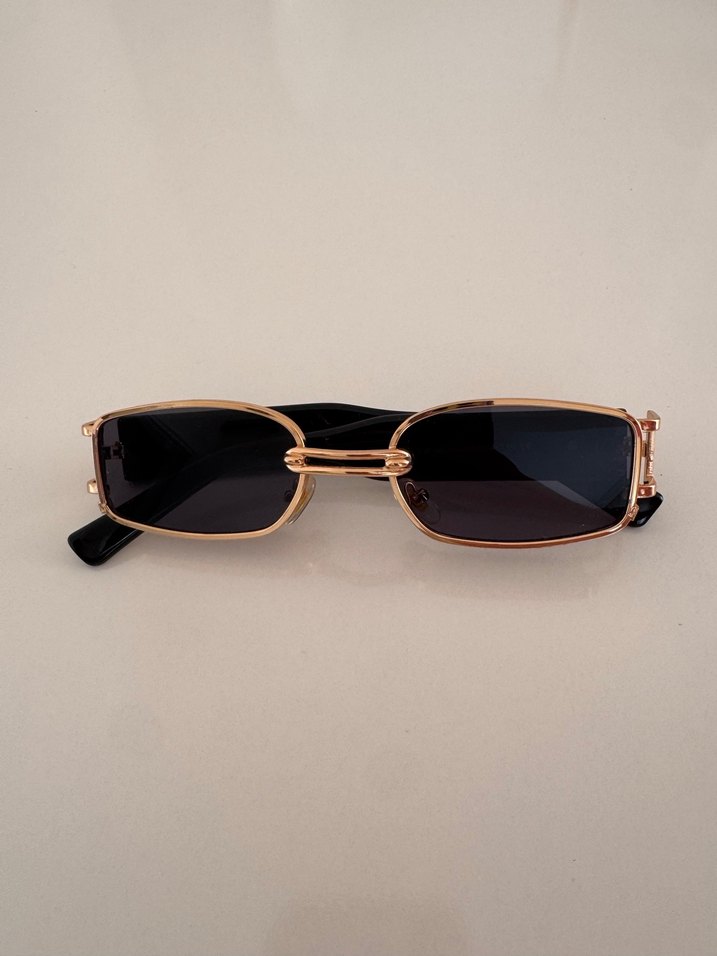 Kadın Güneş Gözlüğü - Görsel 2