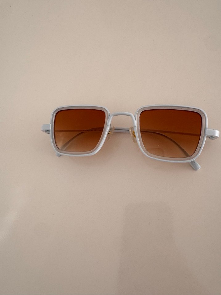 Kadın Güneş Gözlüğü - Görsel 2