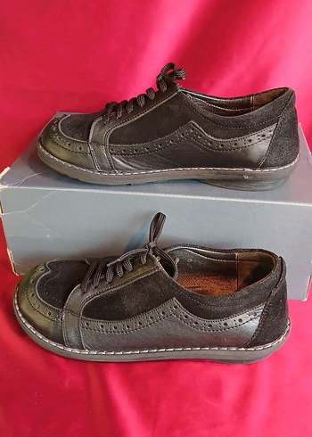 Siyah SÜET ORTOPEDİK Kadın Goth Dolgu Topuk Ayakkabı - Görsel 4