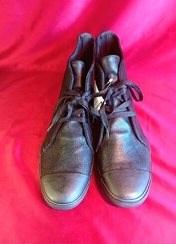 39 Beden siyah Renk CONVERSE ORJINAL DERİ AYAKKABI 39