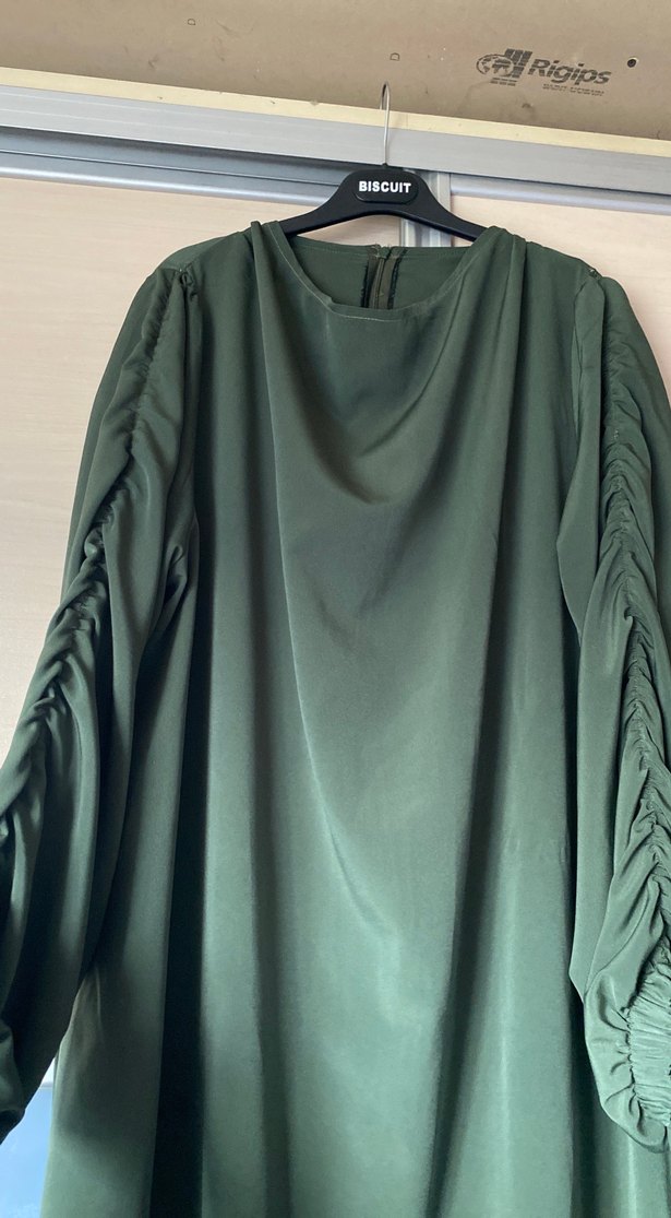 Koyu Yeşil Uzun Drapeli Kadın Elbise - Görsel 3