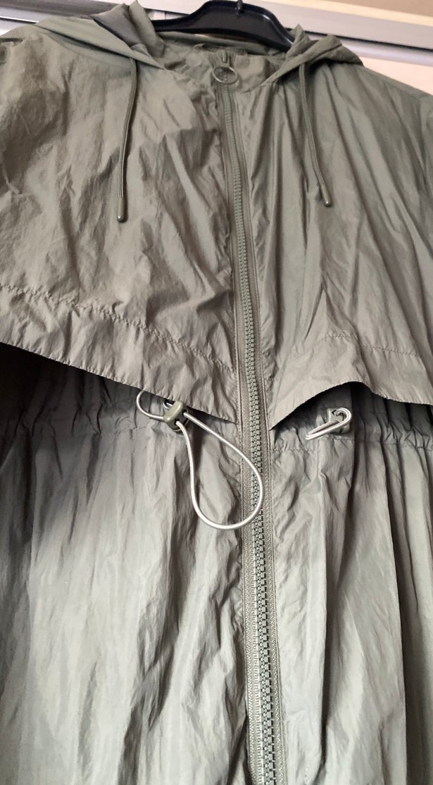 Kadın Haki Uzun Kesim Salaş Yağmurluk - Görsel 3