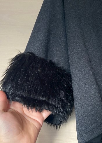 Gri Kürklü Kadın Midi Pelerin - Görsel 2