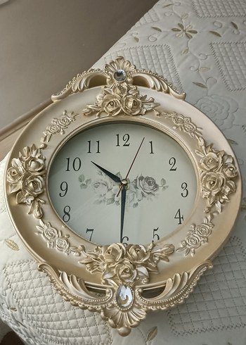 Çiçek Detaylı Beyaz Duvar Saati - Görsel 2