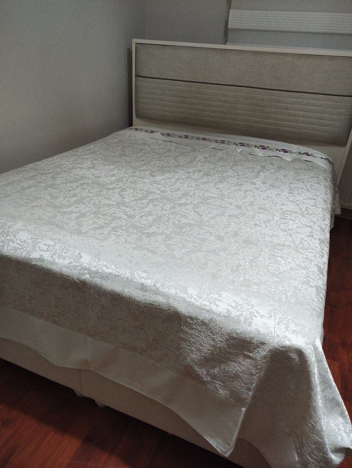 İşlemeli Mor Çiçek Desenli Perde - Görsel 4