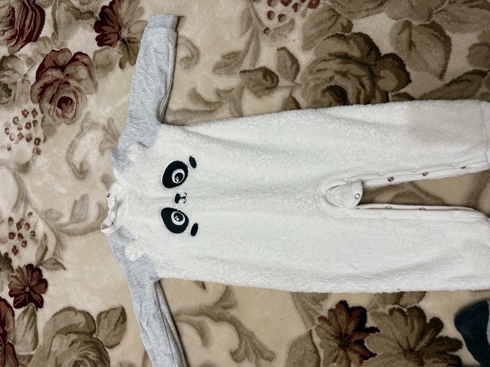 LC Waikiki Bebek Desenli Beyaz Önlük - Görsel 3