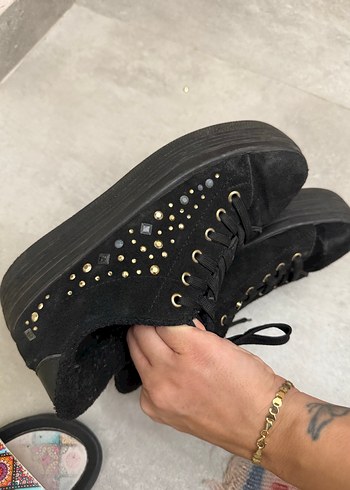 Siyah Süet Tüylü Topuklu Kadın Spor Ayakkabı - Görsel 6