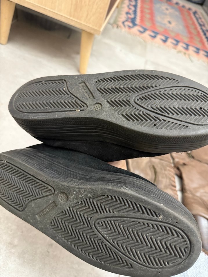 Siyah Süet Tüylü Topuklu Kadın Spor Ayakkabı - Görsel 3