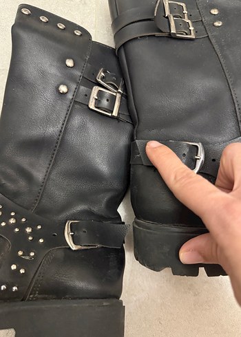 Siyah Deri Tokalı Blok Topuklu Botlar - Görsel 7