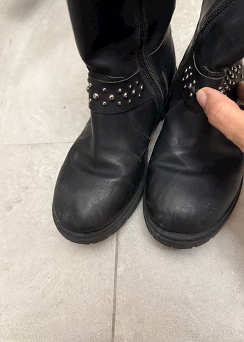 Siyah Deri Tokalı Blok Topuklu Botlar - Görsel 9