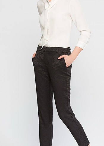 Siyah Dantel Detaylı Kadın Kumaş Pantolon - Görsel 8