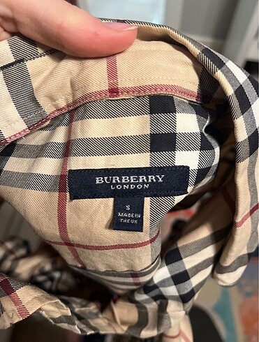s Beden burberry gömlek