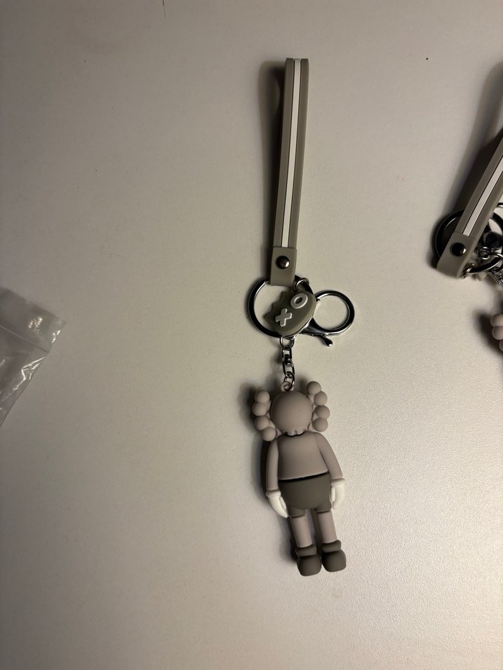 Kaws anahtarlık - Görsel 2