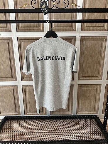 Balenciaga İthal Balenciaga Tshirt Orjinal kumaş sıfır etiketli