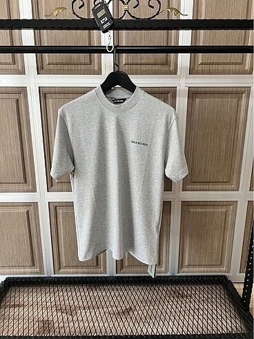 İthal Balenciaga Tshirt sıfır etiketli