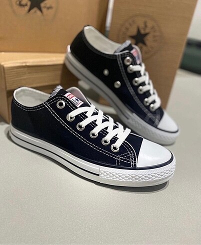 Yeni sezon kısa siyah converse