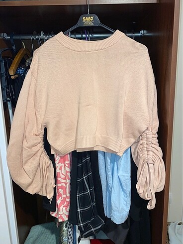 H&M kazak