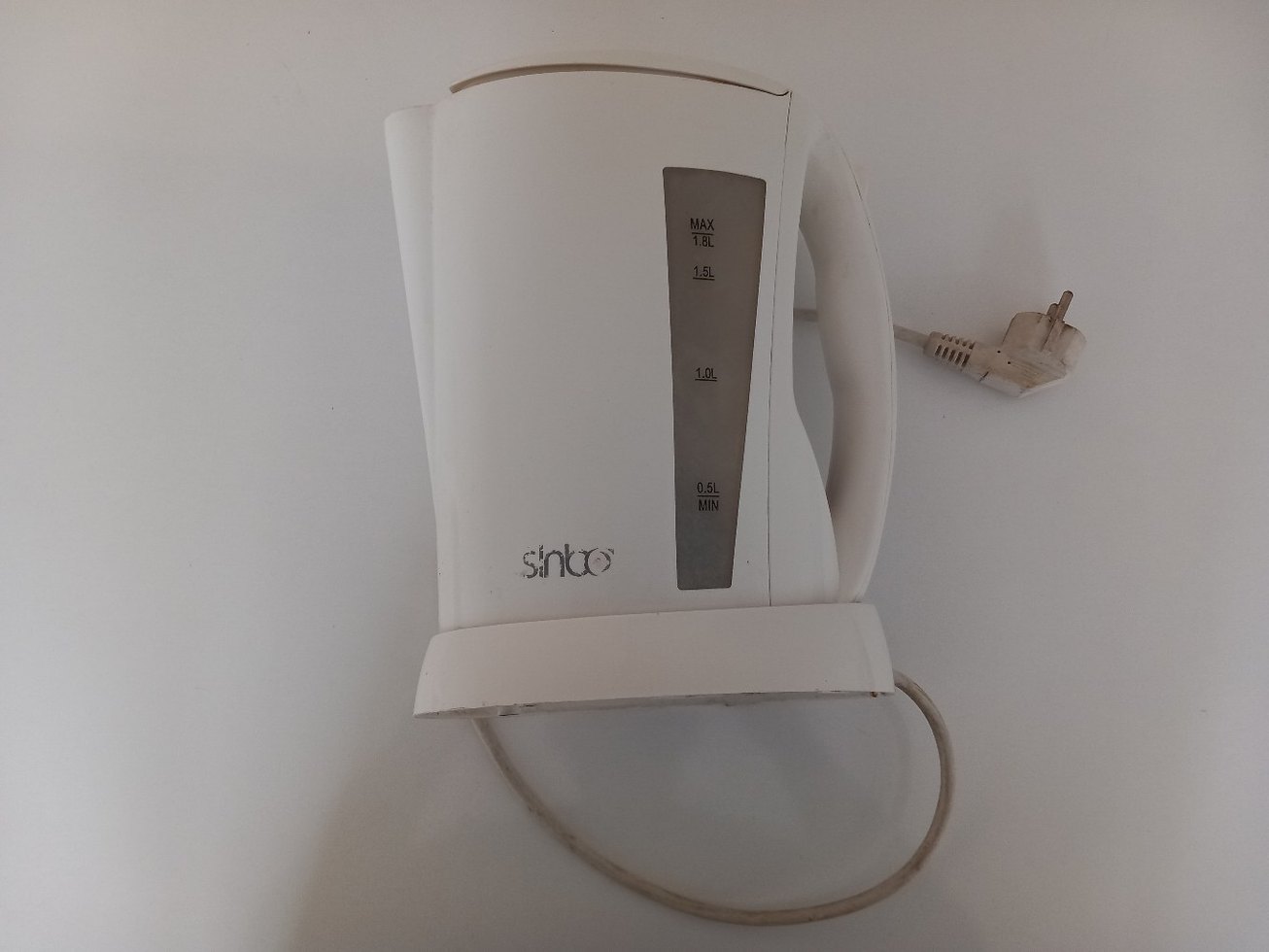 Beyaz Elektrikli Su Isıtıcısı - Görsel 3