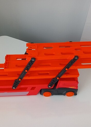  Hot wheels oyuncak tir