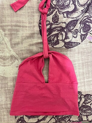 BERSHKA CROP