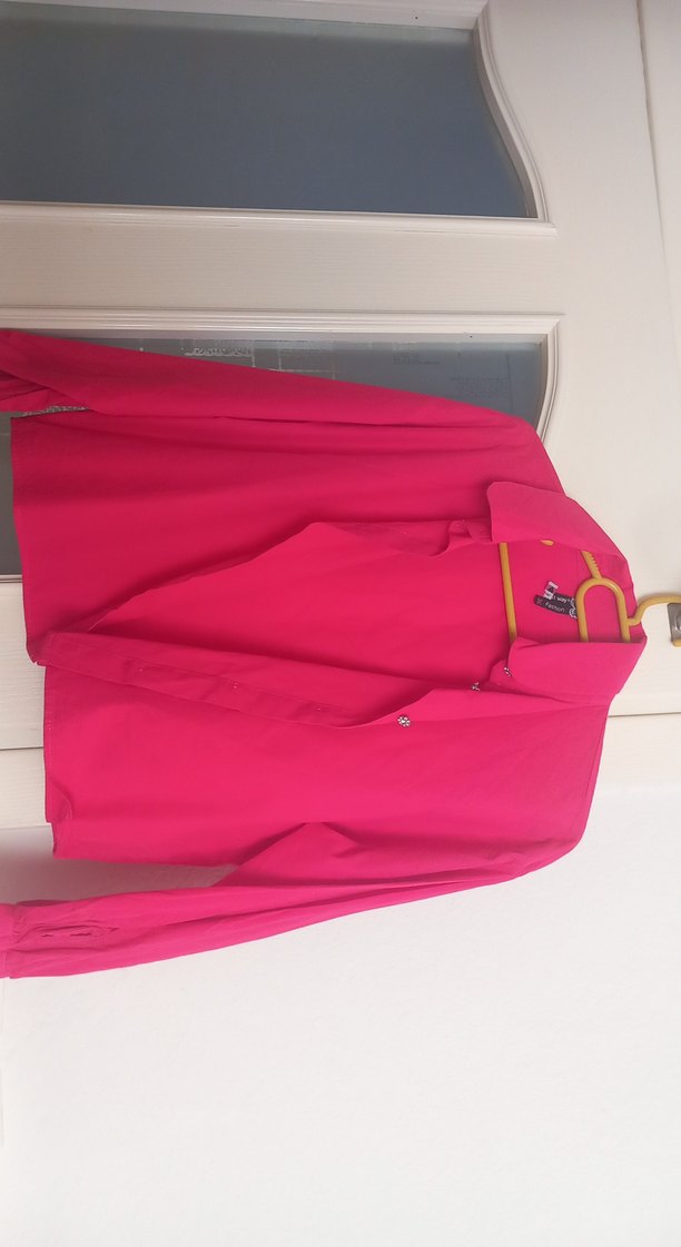 Düğmeli Pembe crop
 Kadın Gömlek - Görsel 2