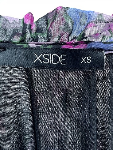 xs Beden çeşitli Renk PreLoved Kısa Elbise %70 İndirimli.