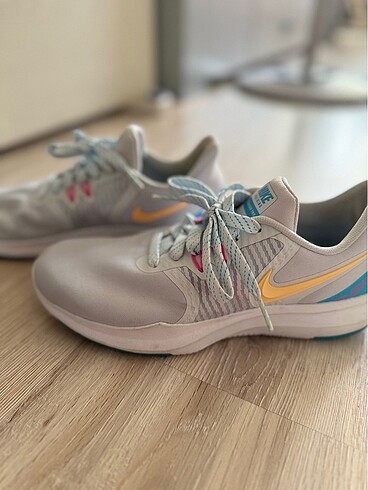 38 Beden beyaz Renk Nike Spor Ayakkabı