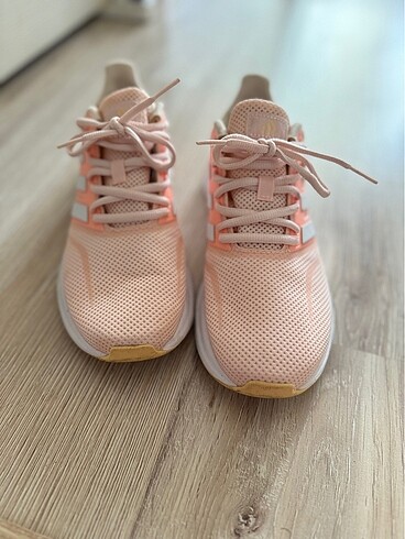 Adidas Spor Ayakkabı