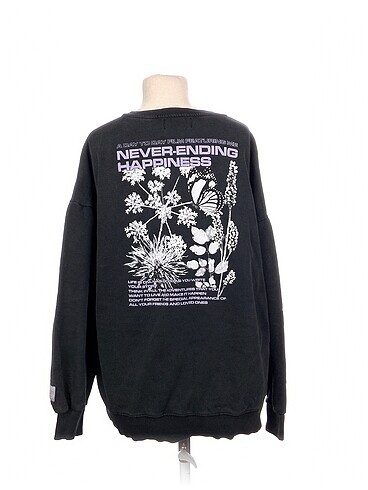 m Beden Pull and Bear Sweatshirt %70 İndirimli.