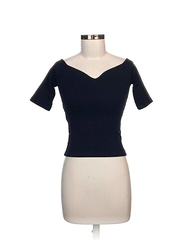 H&M Bluz %70 İndirimli.