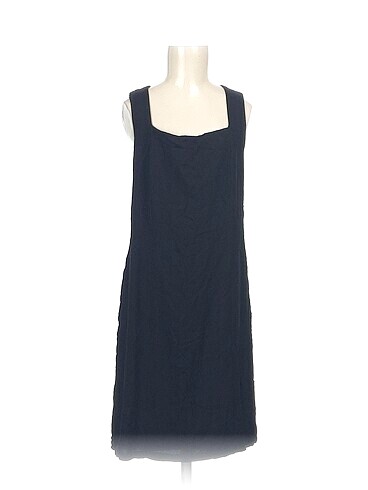 PreLoved Kısa Elbise %70 İndirimli.