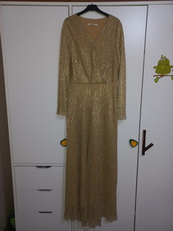 Altın Renk Uzun Kollu Drapeli Abiye Elbise - Görsel 2