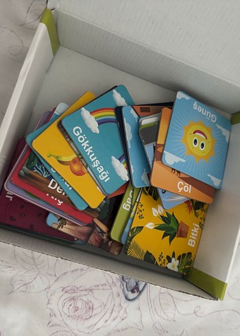 Renkli Eğitim Kartları Seti