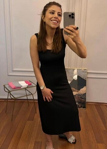 Kaşkorse Kare Yaka Siyah Elbise