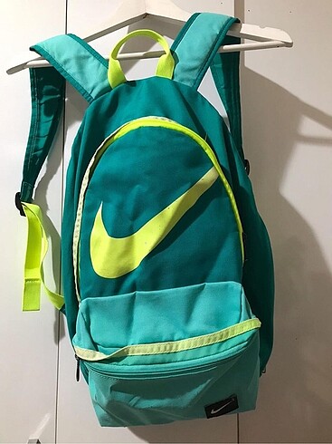 Nike Yeşil Okul Çantası
