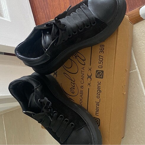 39 Beden Kadın yüksek taban sneaker
