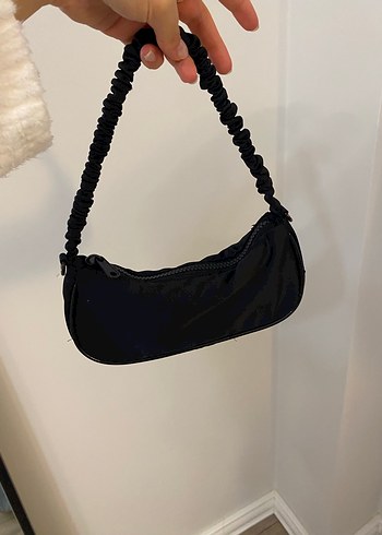 Zara Siyah Elastik Saplı Minimalist Kadın Çanta