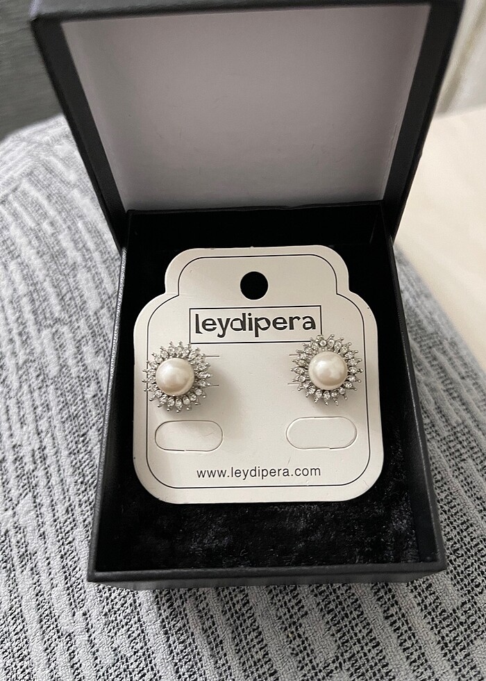 ZİRKON TAŞLI KÜPE - Görsel 3