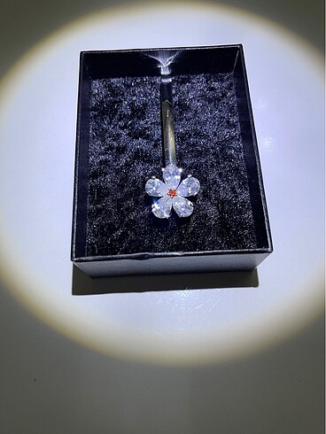 ÇİÇEK TAŞLI TOKA - Görsel 2