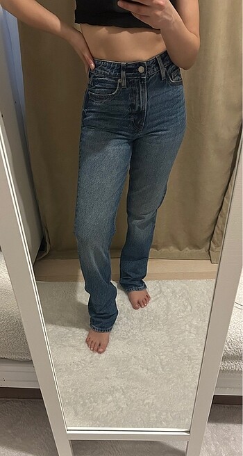 34 Beden mavi Renk H&M koyu mavi jean