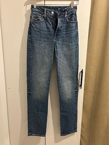 H&M koyu mavi jean