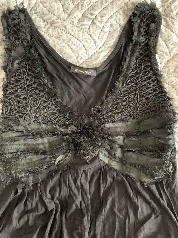 McKenzy Siyah Uzun Drapeli Gotik Elbise - Görsel 5