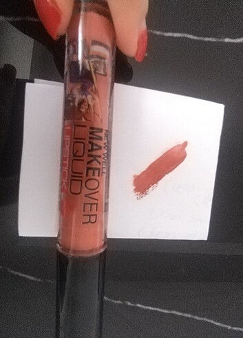New Well NEWWELL MAKEOVER MAT LIPSTICK 03