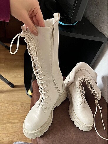 37 Beden Stradivarius çizme