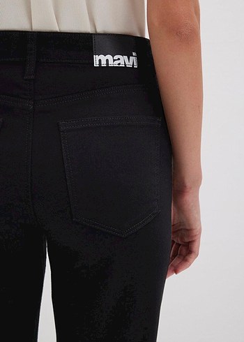 Siyah Kadın Kot Pantolon - Görsel 4