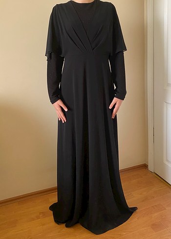 Siyah Yüksek Yakalı Uzun Kollu Uzun Elbise - Görsel 10