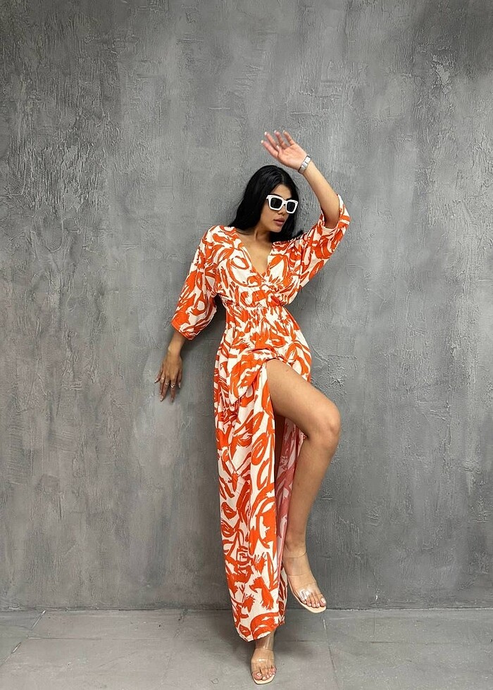 Elbise uzun yırtmaçlı - Görsel 2