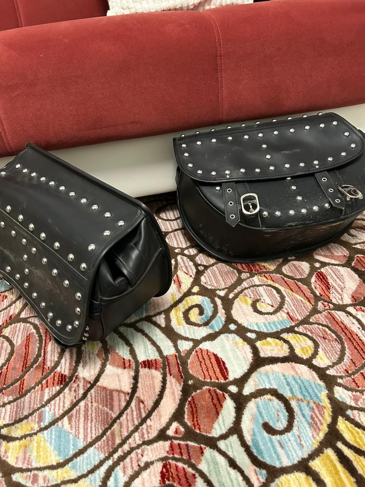 Tokalı Siyah Deri Motosiklet çantası - Görsel 2